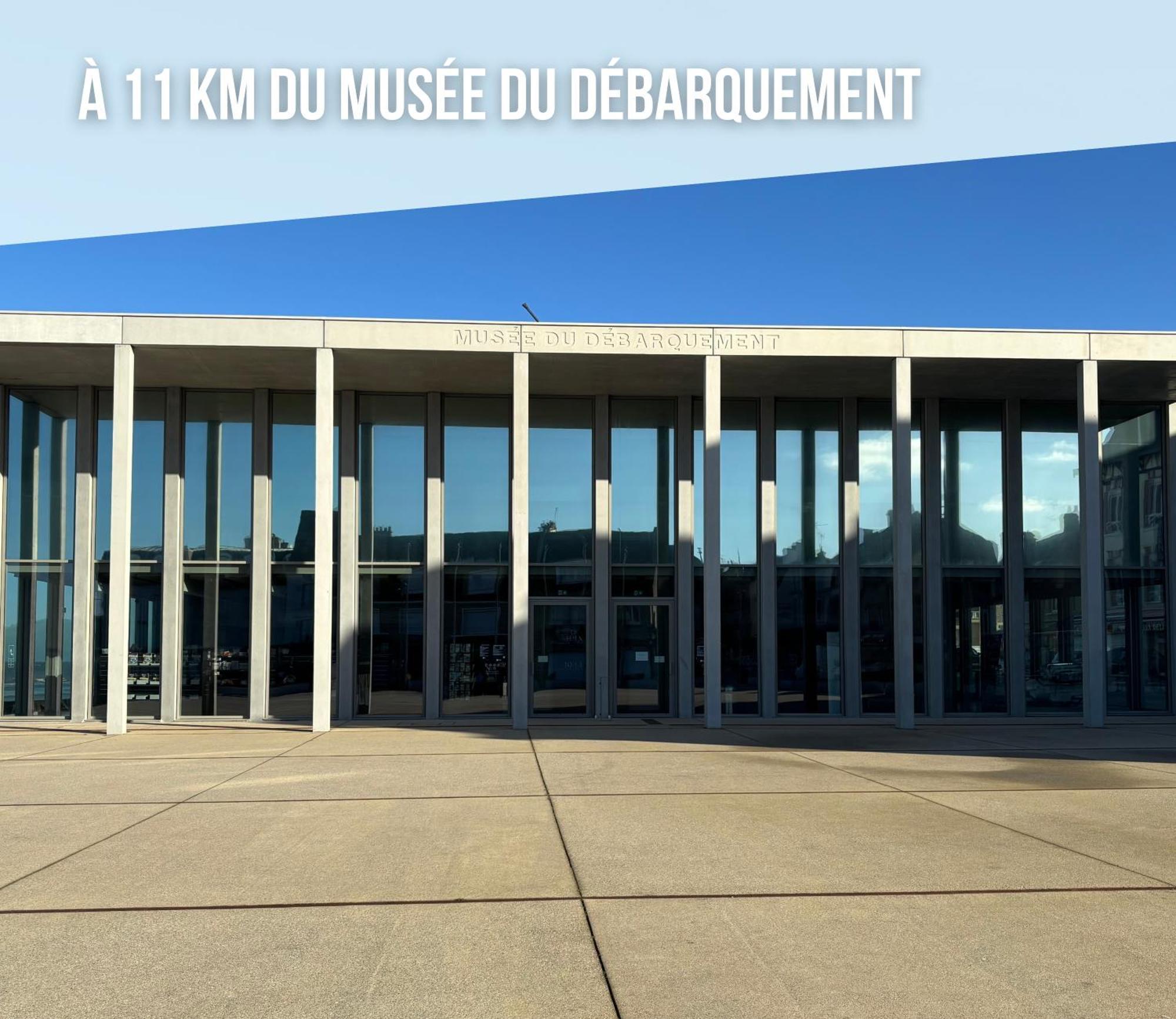 Les Combles De L Aure Grand Studio Cosy Confortable Classe 3 Etoiles Centre Bayeux 2 Mn A Pied Cathedrale Proche Plages Du Debarquement Exteriör bild